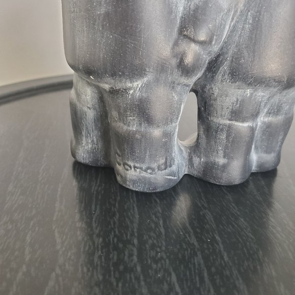 VTG Ceramic Native Inuit Folk Art Figurine Eskimo Hugging Friends Matte Glaze - Picture 4 of 8